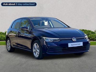 Used VW Golf VIII Life 150 HP (110 kW) 2022 Blue Hatchback