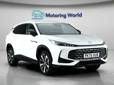 Used MG HS Trophy 170 HP (125 kW) 2025 White SUV