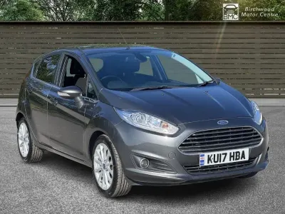 Begagnad Ford Fiesta Titanium X 125 HK (91 kW) 2017 Grå Halvkombi