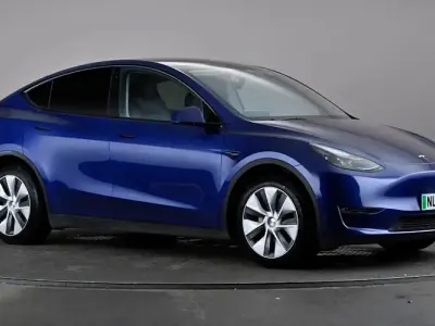 Used Tesla Model Y Long Range AWD 286 kW (389 HP) 2022 Blue SUV