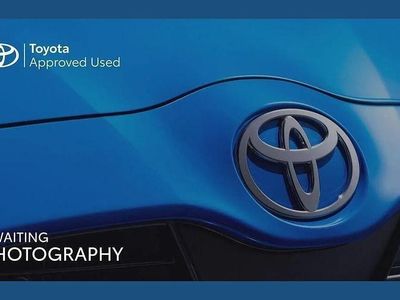 Used Toyota Yaris Cross Design 113 HP (83 kW) 2025 Silver SUV