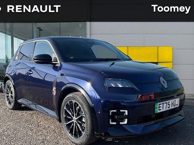 New Renault 5 E-Tech Iconic 110 kW (150 HP) 2025 Hatchback