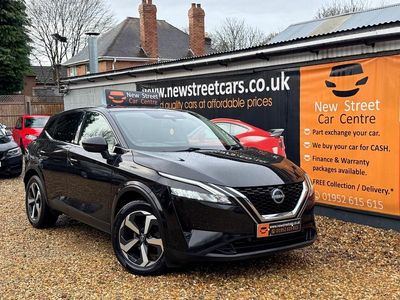 Black Used 2022 Nissan Qashqai N-Connecta SUV | £12,684 (Good price)