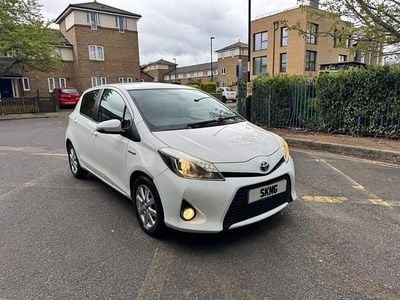 Used Toyota Yaris Plus 101 HP (74 kW) 2014 Hatchback