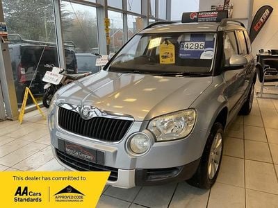 Blue Used 2010 Skoda Yeti SUV | £4,295 (Fair price)
