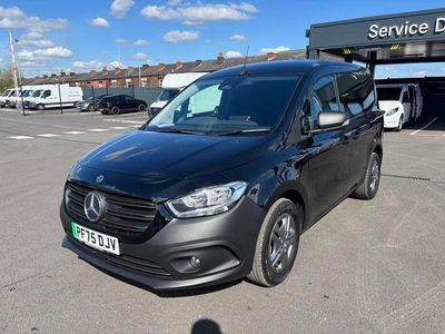 Begagnad Mercedes eCitan 89 kW (122 HK) 2025 Svart Van