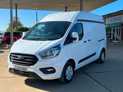 Usado Ford Transit Custom Trend 105 HP (77 kW) 2022 Branco Van