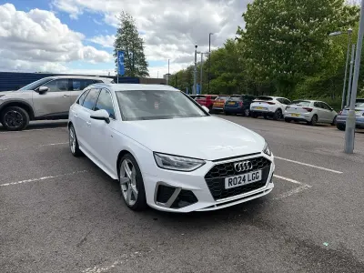 Used Audi A4 S-Line 204 HP (150 kW) 2024 White Estate