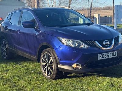 Used Nissan Qashqai Tekna 130 HP (95 kW) 2017 Blue SUV