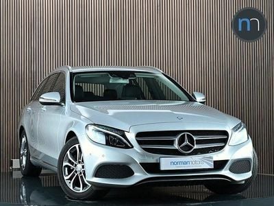 Used Mercedes C200 184 HP (135 kW) 2016 Silver Estate