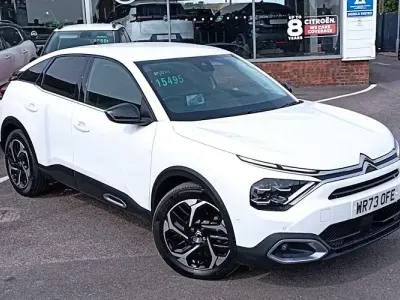 Used Citroën C4 PureTech 131 HP (96 kW) 2024 White SUV