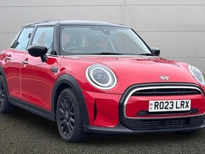 Used Mini Cooper Classic 136 HP (100 kW) 2022 Red Hatchback