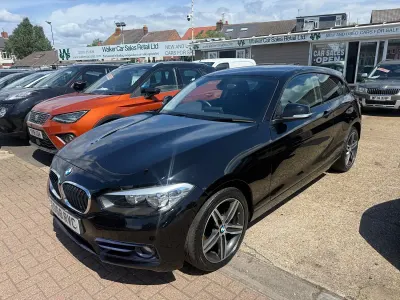 Used BMW 118 Sport Line 136 HP (100 kW) 2018 Black Hatchback