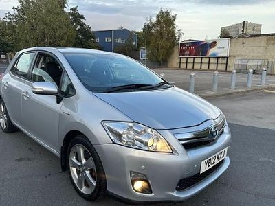 Toyota Auris Hybrid
