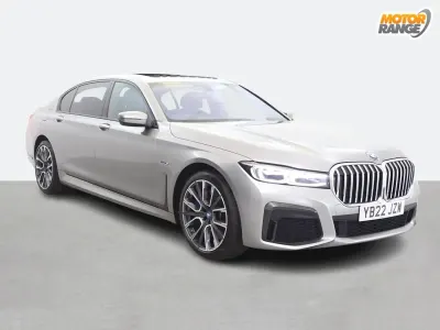 Begagnad BMW 745e M Sport 2022 Grå Sedan