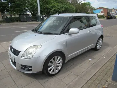 Begagnad Suzuki Swift Sport 125 HK (91 kW) 2009 Silver Halvkombi