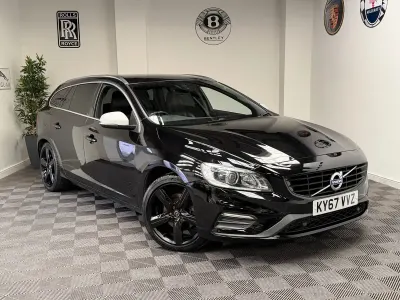 Used Volvo V60 R-Design 150 HP (110 kW) 2017 Black Estate