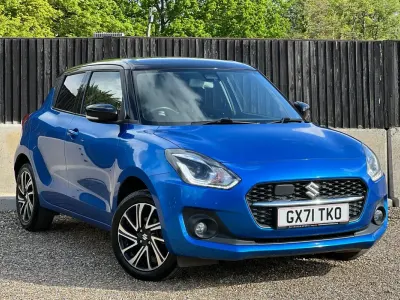 Używany Suzuki Swift SZ5 83 KM (61 kW) 2021 Niebieski Hatchback