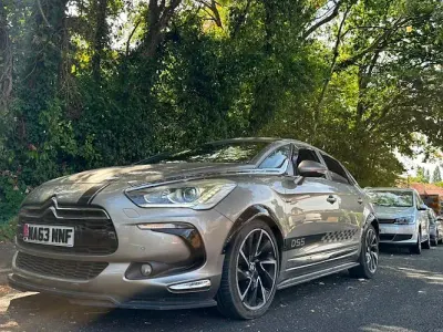 Used DS Automobiles DS5 DSport 200 HP (147 kW) 2013 Grey Hatchback