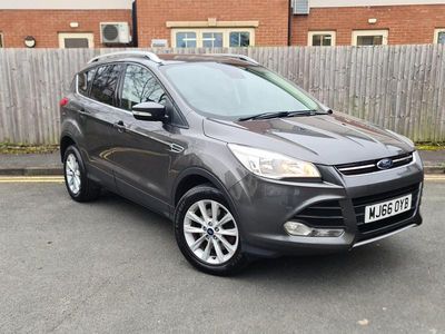 Used Ford Kuga Titanium 150 HP (110 kW) 2016 Grey SUV