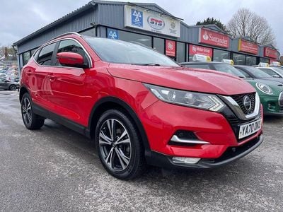 Używany Nissan Qashqai N-Connecta 160 KM (117 kW) 2021 Czerwony SUV