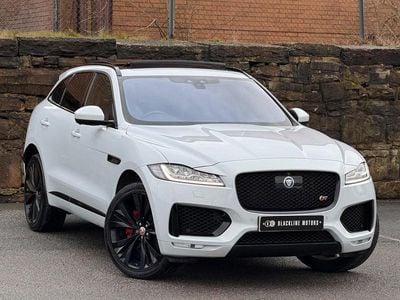Used Jaguar F-Pace S 300 HP (220 kW) 2016 White SUV