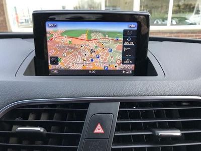 Used Audi Q3 Black Edition 180 HP (132 kW) 2018 Grey SUV