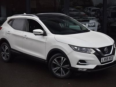 Used Nissan Qashqai N-Connecta 140 HP (102 kW) 2019 White SUV