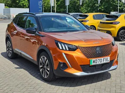 Used Peugeot 2008 Premium 100 kW (136 HP) 2021 Orange SUV