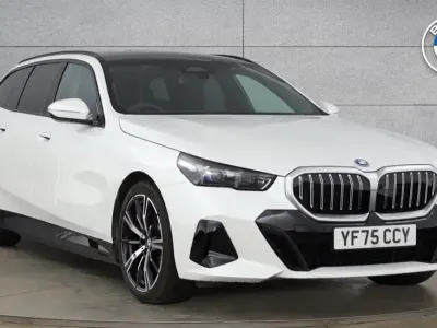 Used BMW 530e M Sport 295 HP (216 kW) 2025 White Estate