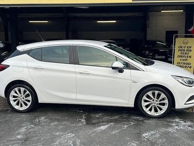 White Used 2016 Vauxhall Astra Hatchback | £5,995 (Fair price)