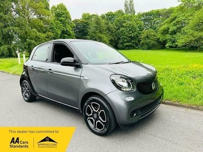 Used Smart ForFour Premium 71 HP (52 kW) 2018 Black Hatchback