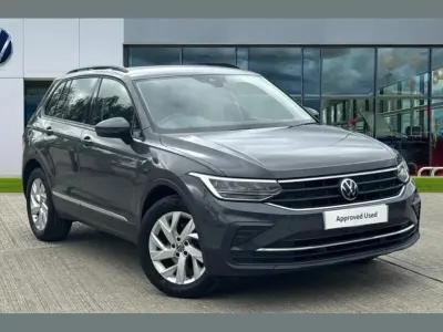Used VW Tiguan Life 128 HP (94 kW) 2022 Grey SUV