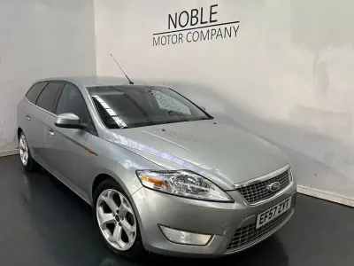 Usado Ford Mondeo Titanium X 130 HP (95 kW) 2007 Prateado Carrinha