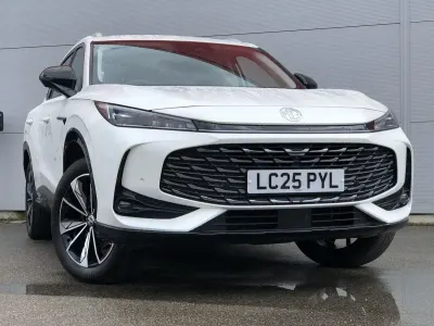 Used MG HS Trophy 170 HP (125 kW) 2025 White SUV