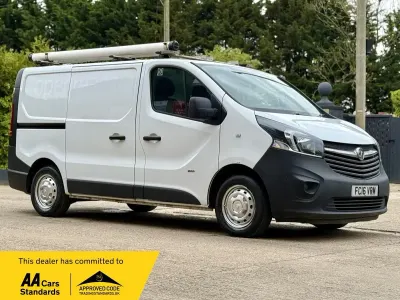 Used Vauxhall Vivaro S 2016 White