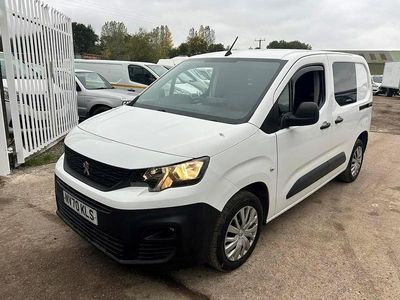 White Used 2021 Peugeot Partner MPV | £5,295 (Good price)