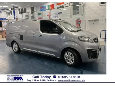 Used Vauxhall Vivaro Elite 100 kW (136 HP) 2022 Grey MPV