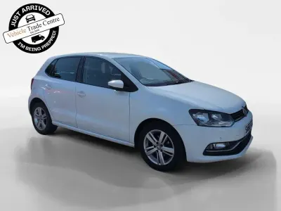 Used VW Polo Match 60 HP (44 kW) 2016 White Hatchback