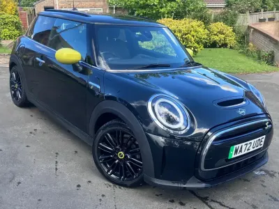 Used Mini Cooper SE Hatch 2022 Black Hatchback