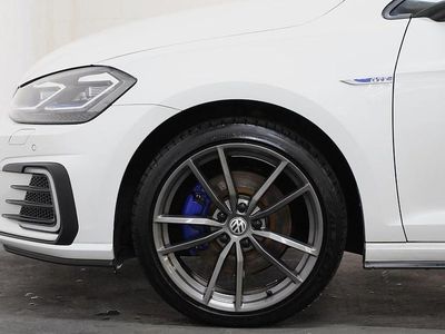 Used VW Golf VII Advance 2018 White Hatchback