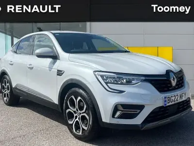 Used Renault Arkana Version S 143 HP (105 kW) 2022 White  SUV