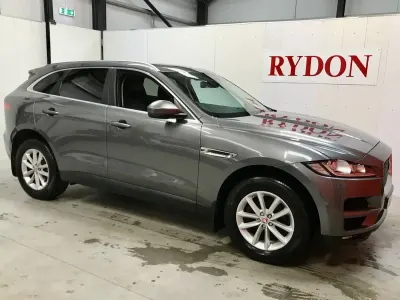 Used Jaguar F-Pace Prestige 180 HP (132 kW) 2017 Grey SUV