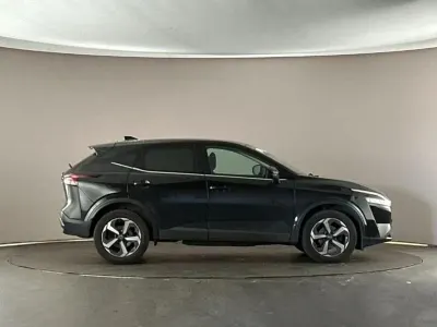 Usado Nissan Qashqai N-Connecta 140 CV (102 kW) 2023 Negro SUV