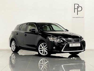 Lexus CT200h