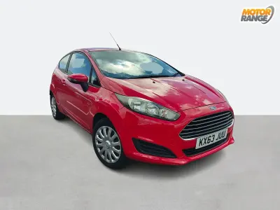 Used Ford Fiesta Style 82 HP (60 kW) 2013 Red Hatchback