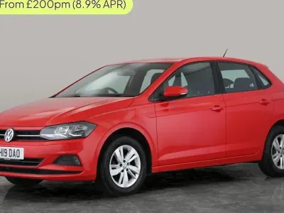 Used VW Polo SE 95 HP (69 kW) 2019 Red Hatchback
