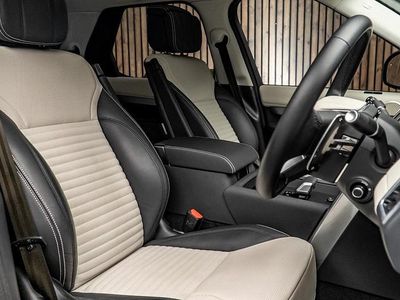 Used Land Rover Discovery 5 HSE Dynamic 2024 Grey SUV