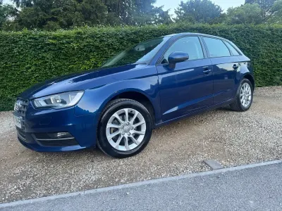 Usado Audi A3 Sport 150 CV (110 kW) 2014 Azul Utilitario