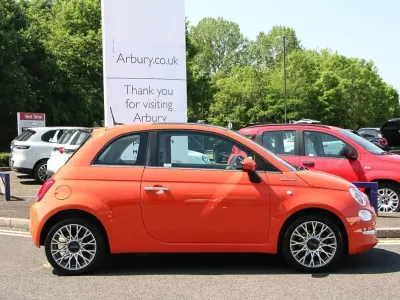 Used Fiat 500 Dolcevita 70 HP (51 kW) 2022 Red Hatchback